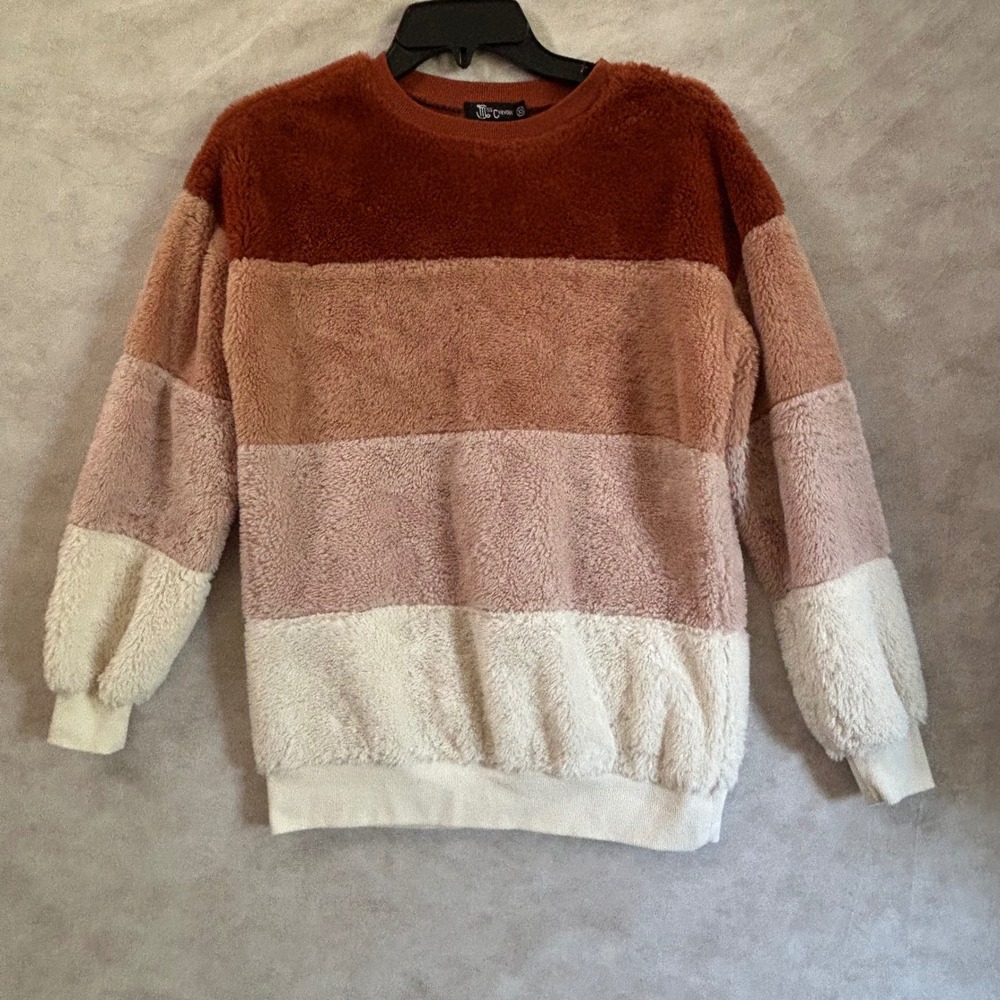 Miss Chievous Womens XS Colorblock Teddy Fleece Sweatshirt Rust Cream JM9796X211